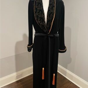 Elegant Black and Gold Women's Robe